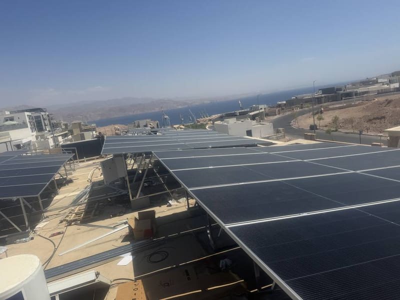 בית פרטי על גג בטון · Sungrow — תמונה 2